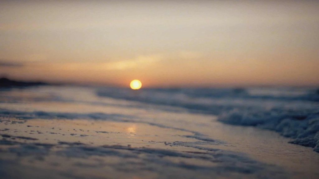 Alba in spiaggia