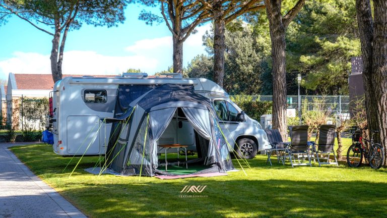 camping